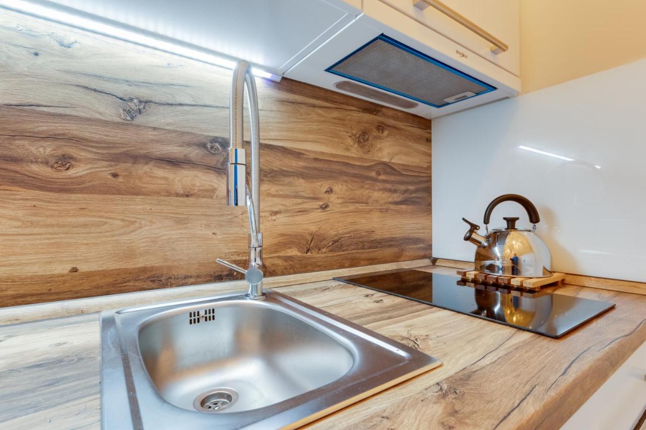 Dream Duplex On Riverside Praha Bagian luar foto